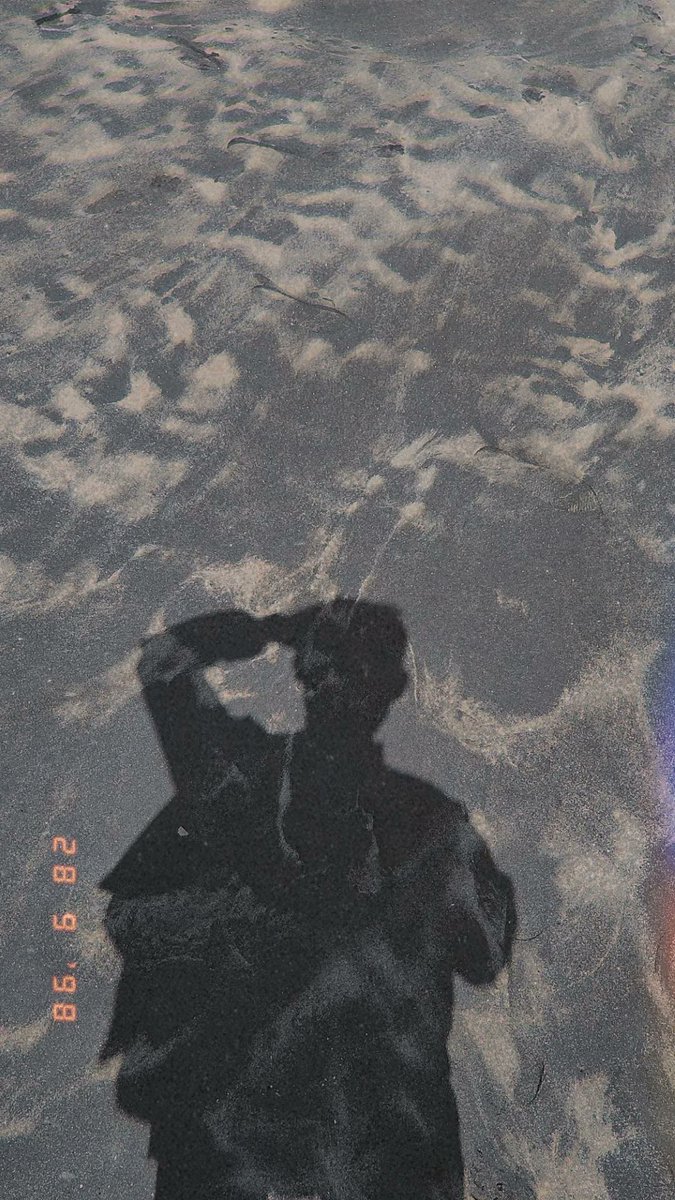 ditraaa21's tweet photo. Kalau dia tbtb berubah itu tandanya apa? Udah bosen atau lagi deket sama yang lain mungkin 🫠 https://t.co/1joKurtwqo