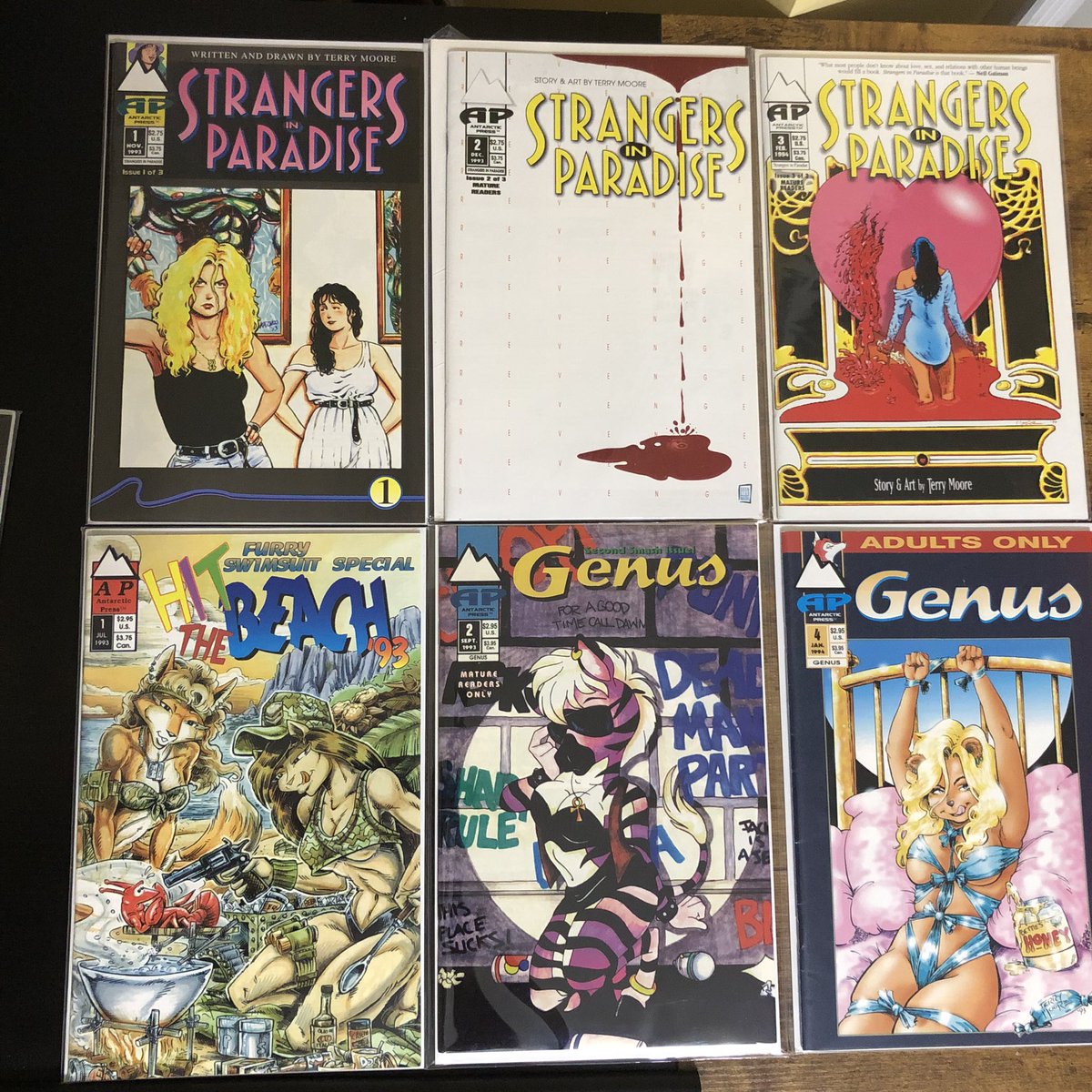 M00NLIGHTSTUDI0's tweet photo. Not going to lieโฆ I am pretty proud of this little collection right here. The very early original works of one Mr. @TerryMooreArt #StrangersInParadise #Genus #SiP #Katchoo #AbstractStudioComics #ComicBooks #TerryMoore https://t.co/lcbFp8SEoZ
