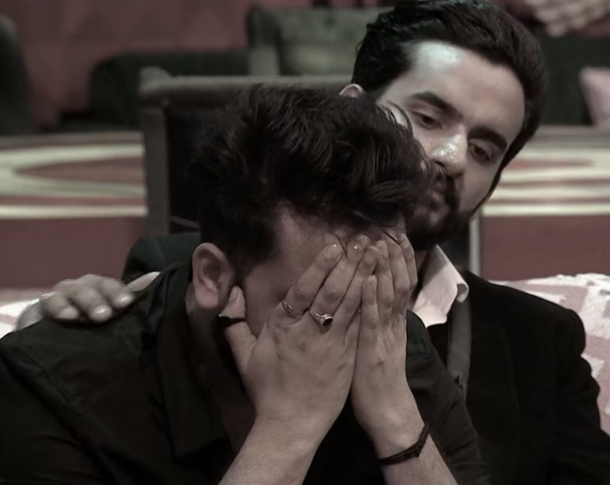 Neeteshyadav04's tweet image. Trend karana hai 
#WeareWithyouElvish 
#bycottsalmankhan