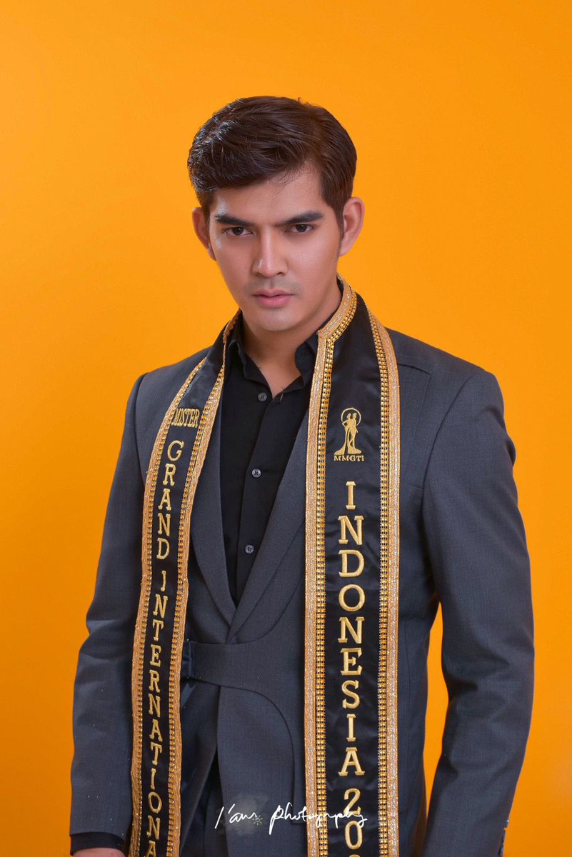 MisterGrandIntl's tweet photo. From the largest archipelago in the world, let’s welcome our Mister Grand Indonesia 2023 🇮🇩
Mister Luis Nanda Sukmana. 

See you in Hanoi, Vietnam!

#WeAreMisterGrand #WeAreNumber1 https://t.co/l2lNYH8Z1S