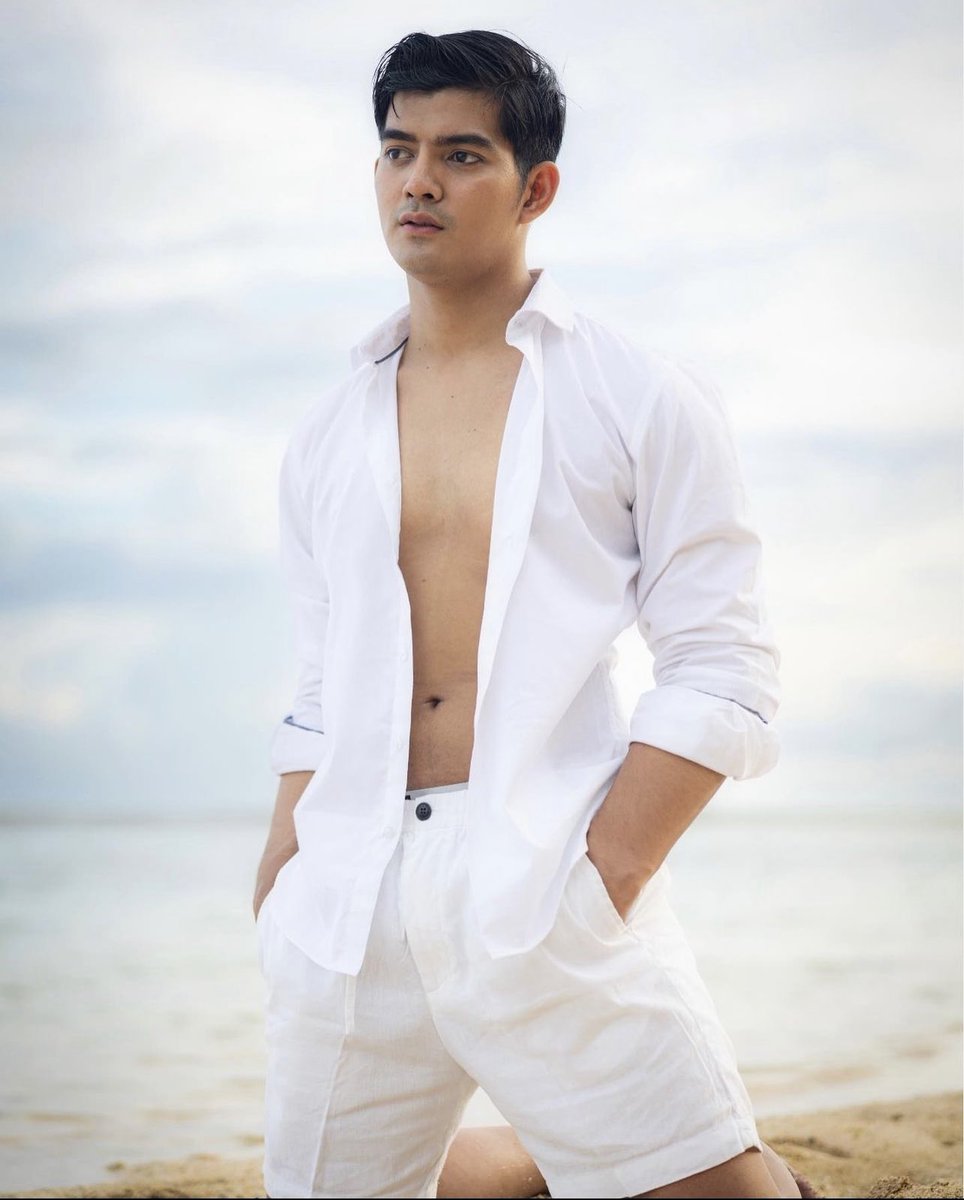 From the largest archipelago in the world, let’s welcome our Mister Grand Indonesia 2023 🇮🇩
Mister Luis Nanda Sukmana. 

See you in Hanoi, Vietnam!

#WeAreMisterGrand #WeAreNumber1