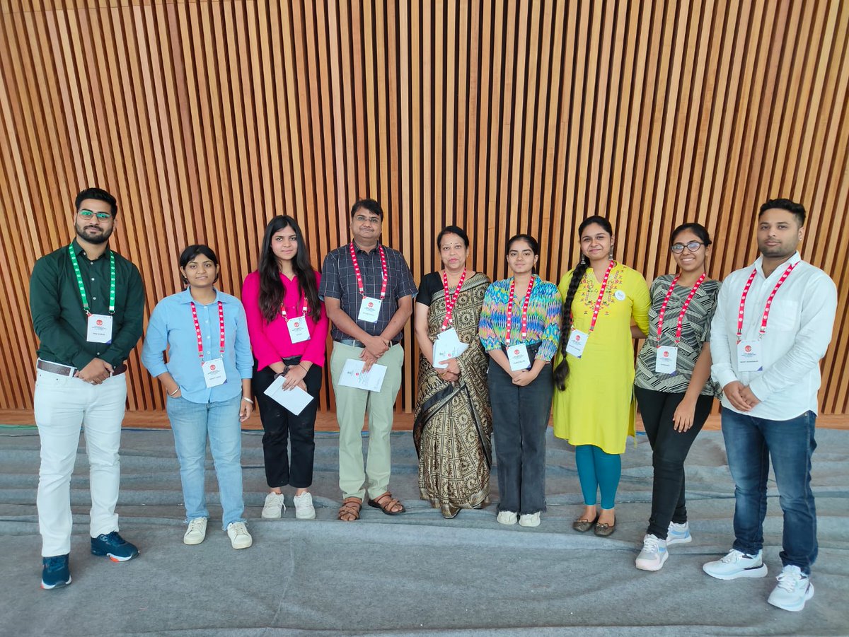 NITTTR_CHD's tweet photo. Faculty and students of #nitttrchandigarh who were a part of of Yuva Sangam initiative participated in #3YearsofNEP2020 celebration at Pragati Maidan which was inaugurated by Hon'ble Prime Minister Shri Narendra Modi ji.

#nitttrchd #NEP2020inAction  #NEP2020 #3YearsOfNEP https://t.co/oHmYgW44CC