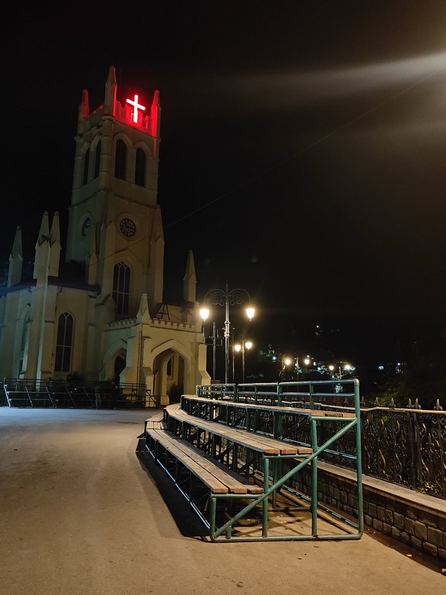 Nomadic_Mohini's tweet photo. I like late night walks on empty roads, after it rains.  
#shimla #Himachal #travel https://t.co/Wij0bGmb3y