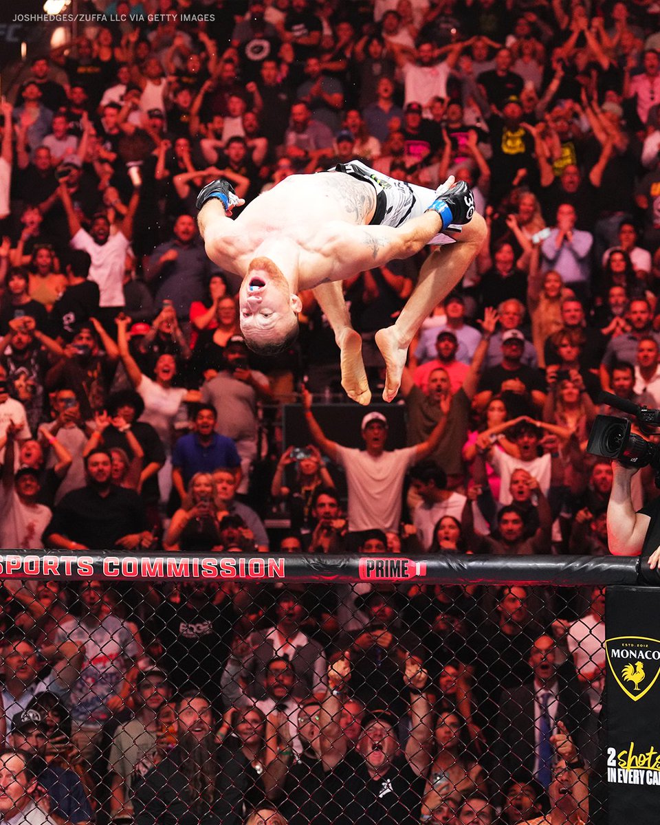 BACKFLIPPING BMF 🤩 #UFC291 

(📸: <a href="/jhedges_photo/">Josh Hedges</a>)