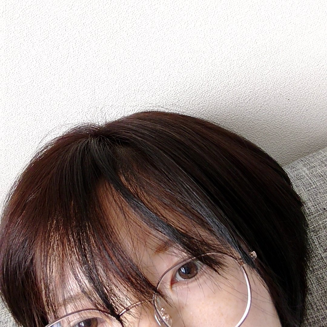 kanataaary's tweet photo. 暗くしたの https://t.co/wJ4BOtwn88