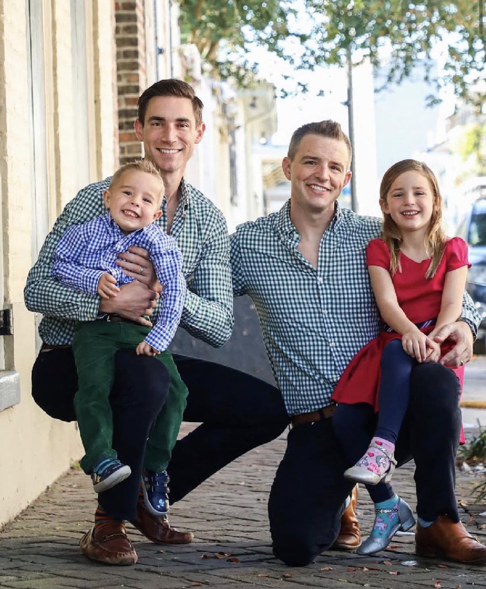 DavidBegnaud's tweet image. A post from the doctor’s husband.