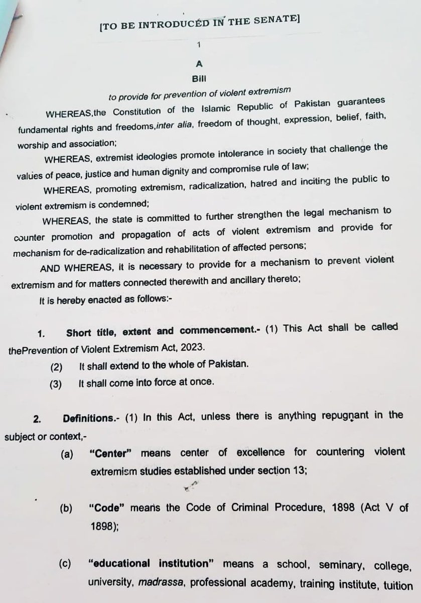SenatorMushtaq's tweet photo. آج Prevention of violent extremism act 2023،انسداد پرتشدد انتہاپسندی کابل  سینیٹ @SenatePakistan میں پی ڈی ایم حکومت پیش کر رہی ہے۔ حکومت کے تیور بتا رہے ہیں کہ اس کو کمیٹی بھیجنے، اس پر بحث کرنے کی اجازت نہیں دیں گے اور اسی وقت اس کو پاس کر لیں گے۔ یہ ایک بہت ہی خوفناک بل ہے جس سے پرتشد انتہاء پسندی ختم نہیں ہو گی بلکہ بڑھے گی۔ بل کے سیکشن 5 اور سیکشن 6 ڈریکونین (خوفناک) ہیں۔ یہ پاکستان تحریک انصاف @PTIofficial پر پابندی کا بل ہے۔ @GovtofPakistan کو کسی سیاسی لیڈر یا سیاسی جماعت کو ریاستی جبر کے ذریعے سے مائنس کرنے، Eliminate کرنے کی کوشش غلط ہے۔ اس سے آئندہ الیکشن میں تمام سیاسی جماعتوں/ لیڈرشپ کو مقابلہ کایکساں میدان ملنا اور  صاف شفاف انعقاد بھی مشکوک ہو جاتا ہے۔ حکومت اس بل کو ہر صورت میں کمیٹی بھیجے اور قواعد و ضوابط کو پامال نہ کرے۔ پارلیمنٹ کو ربڑ اسٹمپ، انگوٹھا چھاپ اور redundant نہ بنائیں۔