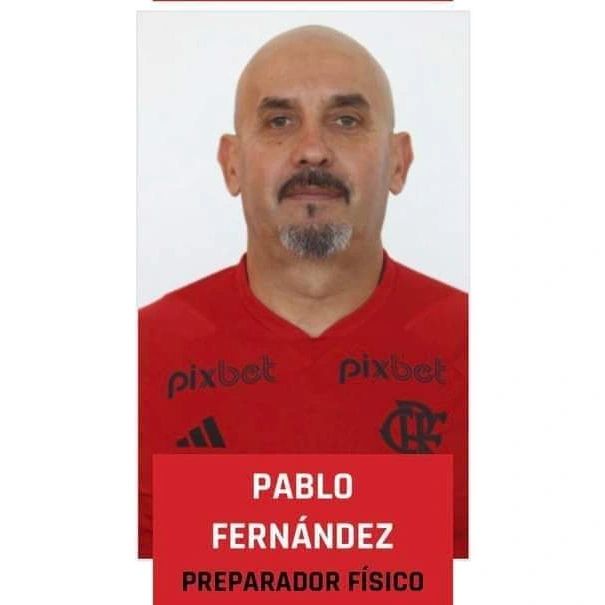 jonasstelmann's tweet photo. OPINIÃO | Eu vou falar o que TODOS DEVEM TEMER. O preparador físico precisa ser DEMITIDO por JUSTA CAUSA, não justifica qualquer tipo de agressão. E se Sampaoli defender, vai junto. Entretanto, o Pedro tbm precisa responder por sua insubordinação.   Toda vez que um treinador preferir outro atleta vai ser isso? Vai ter birra, vai ter probleminha? Não existe cláusula de titularidade no contrato. Todo mundo passa e a instituição fica. O Flamengo não é casa de querer, não é casa da mãe Joana, onde se faz o que quer. Pode até parecer, mas não é ou não deveria ser. Dirigentes, Jogadores e comissão técnica são funcionários do clube, só que em qualquer lugar do mundo "Quem não comanda, acaba sendo comandado".

#CRF #Flamengo