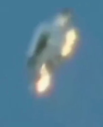 zehen_tiger's tweet image. 🤫🛸 what&apos;s that 🤔.....?? Please let me know guys !!!....??Anyone ???#unidentifiedFlyingObject😶‍🌫️🛸🛸🛸