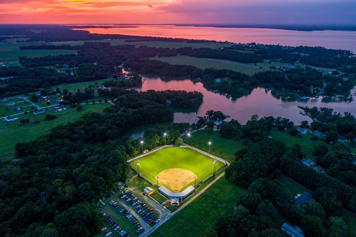 DeltasBaseball's tweet photo. What a sunset for tonight’s game. https://t.co/u4P1UesPbk