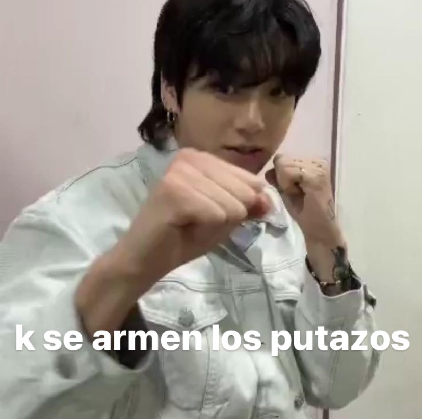 yo después de la mini clase de boxeo que nos dió jungkook