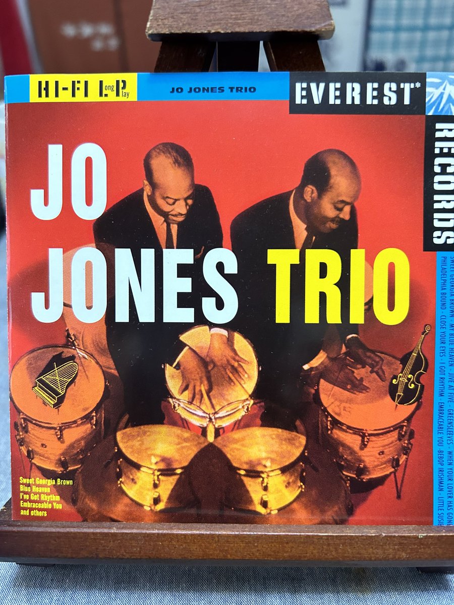 tifoso12's tweet image. #JoeJones

ベイシイ楽団の名ドラマーパパジョーや。