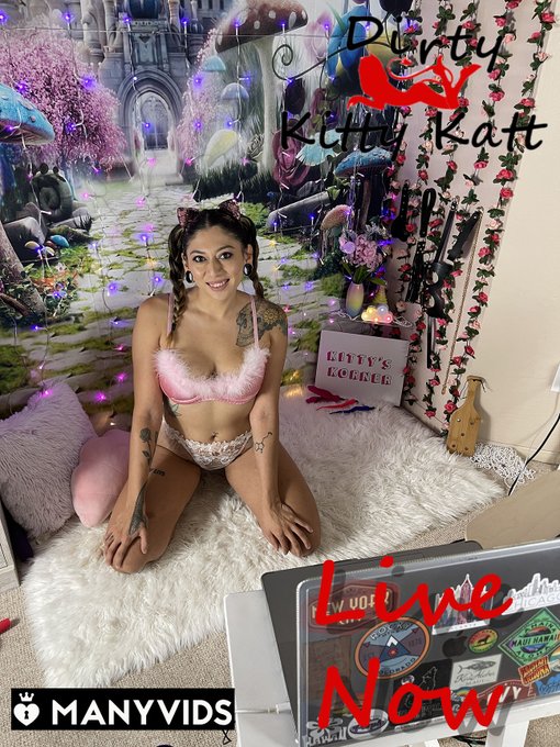 It's time! Watch DirtyKittyKatt Live NOW on ManyVids!  https://t.co/dH89E4s1Rs  500 Toekn Goal for a<a href="/tag/live"class="tags"><span>#live</span></a><a href="/tag/latina"class="tags"><span>#latina</span></a><a href="/tag/porn"class="tags"><span>#porn</span></a><a href="/tag/nude"class="tags"><span>#nude</span></a><a href="/tag/adult"class="tags"><span>#adult</span></a><a href="/tag/manyvids"class="tags"><span>#manyvids</span></a><a href="/tag/onlyfans"class="tags"><span>#onlyfans</span></a>