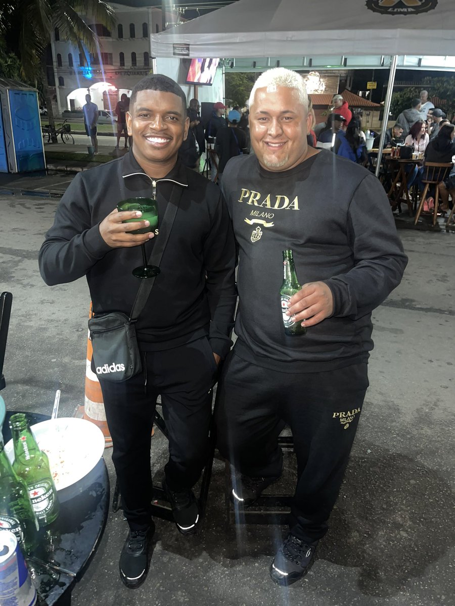 Caiotanque's tweet photo. Mj rd e Ryan sp 😎 https://t.co/7OvdwhNlMB