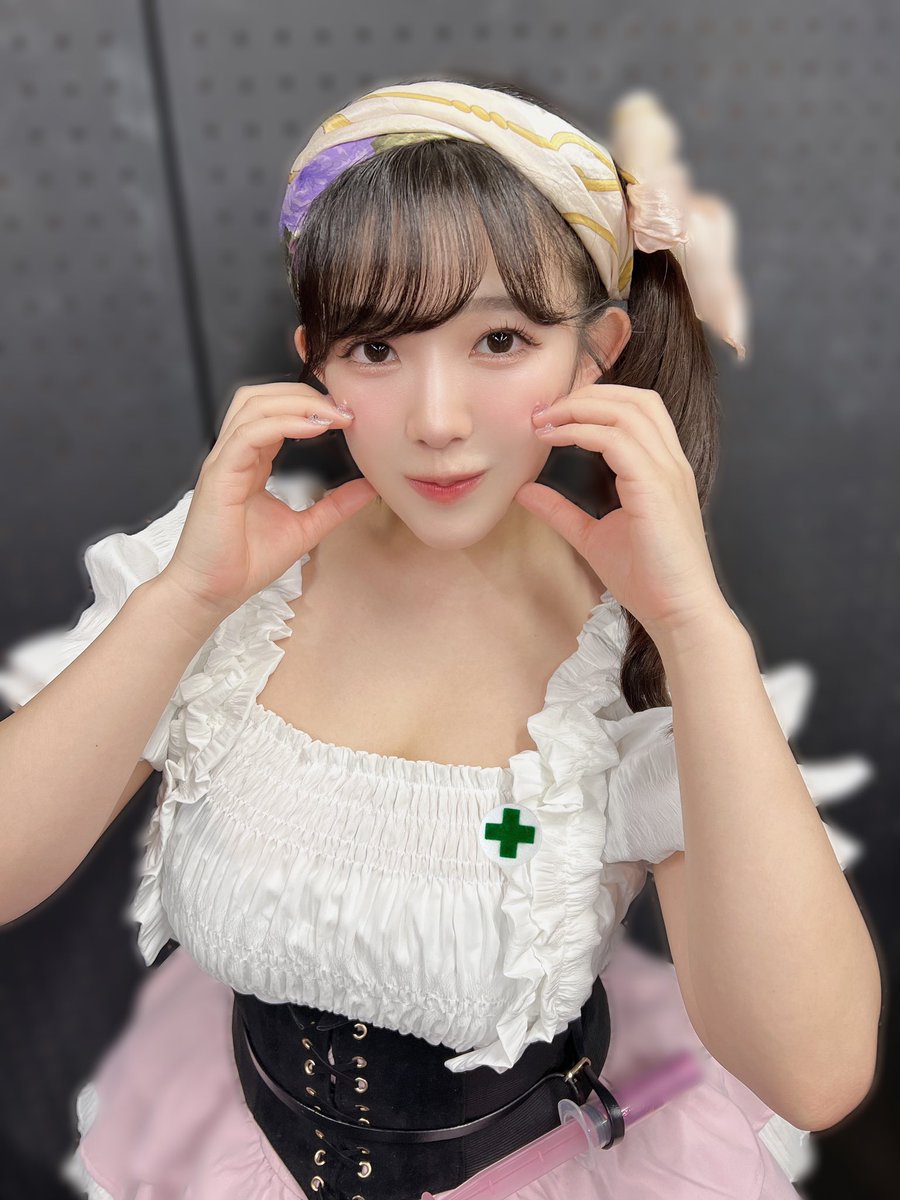 怪盗☆ドラゴンカンパニーvol.3
〜亡霊島と永遠の鍵〜

1.2に続きvol.3もメディカル🩷役

今回はメディカルの故郷のお話
稽古場で毎日泣いて笑ってるよ☺︎︎

劇場まで観に行けない！という方は
お祝い札🧧送ってくれると嬉しいな♥︎
7/31 23:59〆切

https://t.co/mbkQRcLnX2

#ドラゴンカンパニー3 https://t.co/V1MPxUGEhk