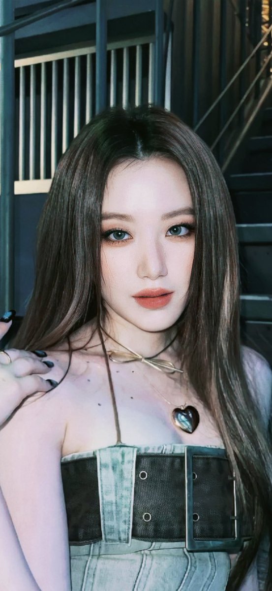 Shu0106_'s tweet photo. 💕🦋
#여자아이들 #GIDLE
#슈화 #SHUHUA
#I_feel
#퀸카 #Queencard https://t.co/WiTGO5ZVTz