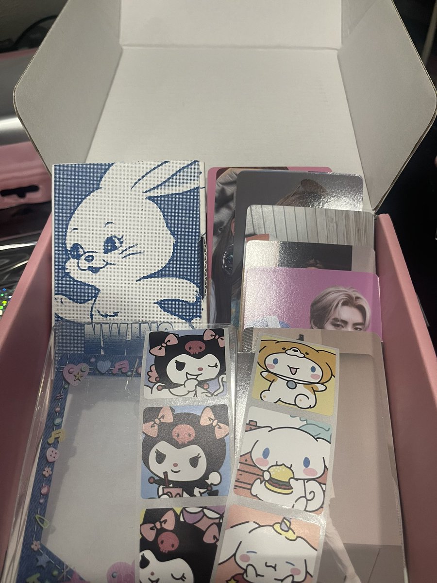 iakioio's tweet photo. #luvkeimails
 
hi po, @blueberrie03_  thank uu po !! the pcs arrived safely &amp; thank uu po talagaa for the freebiess !! i really appreciate it🫶🏻🫶🏻 https://t.co/Y6vN4KiWrI