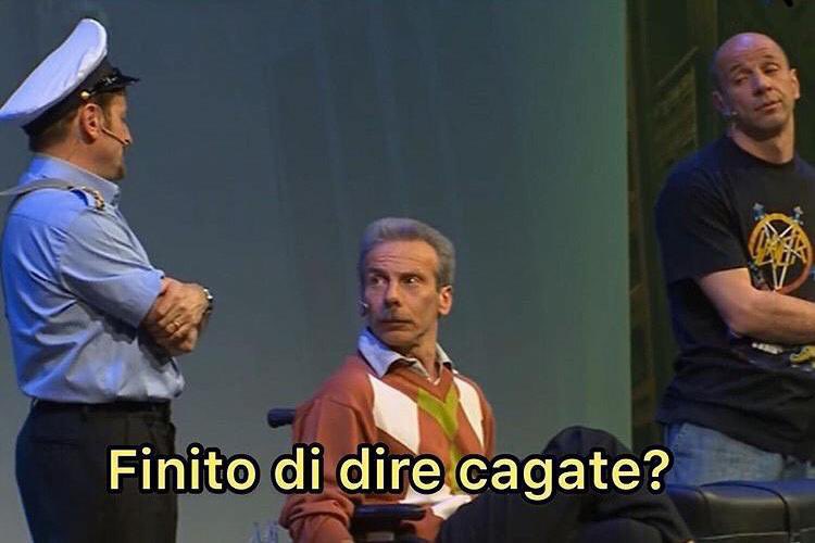 TingoRoda's tweet photo. facevo la mia solita battuta sul fatto che il mestiere del genitore è un full time job senza pause e senza vacanza ma soprattutto non retribuito e uno qua mi ha risposto tutto serio: “non sono d’accordo, il sorriso dei miei figli è la miglior paga che potrei desiderare” https://t.co/ChkldfS8un