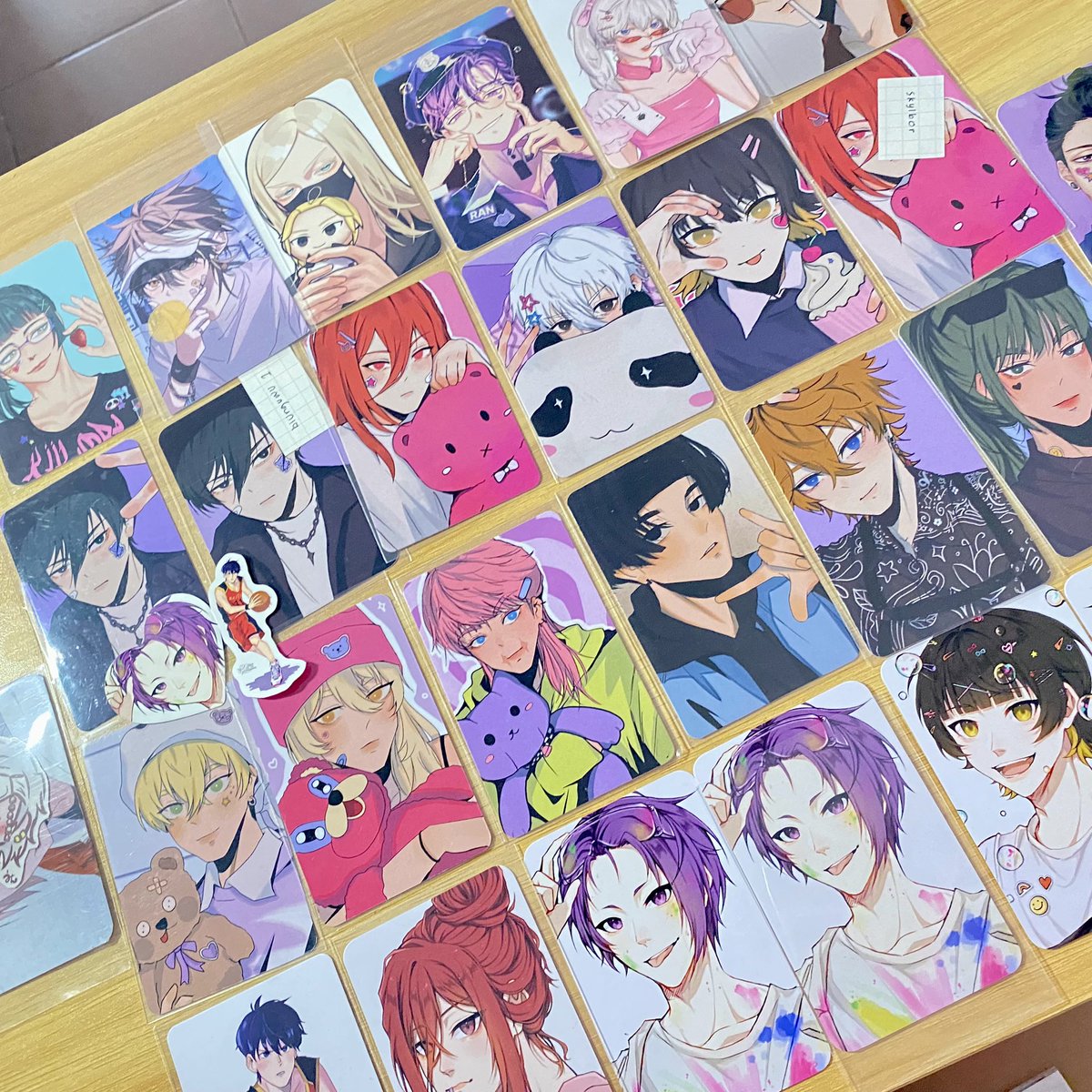 i4qing's tweet photo. #skadimails . . . 💌 : @saeschism #divproofs
HI DIVVVVV finally they came home na!! thank you so much for always assisting me sa ina pasabuys ko AJDKDJDKSJS ang cute ng packaging!! i loved the small cards too 🥹 until next time! https://t.co/cg8J0FCHd9