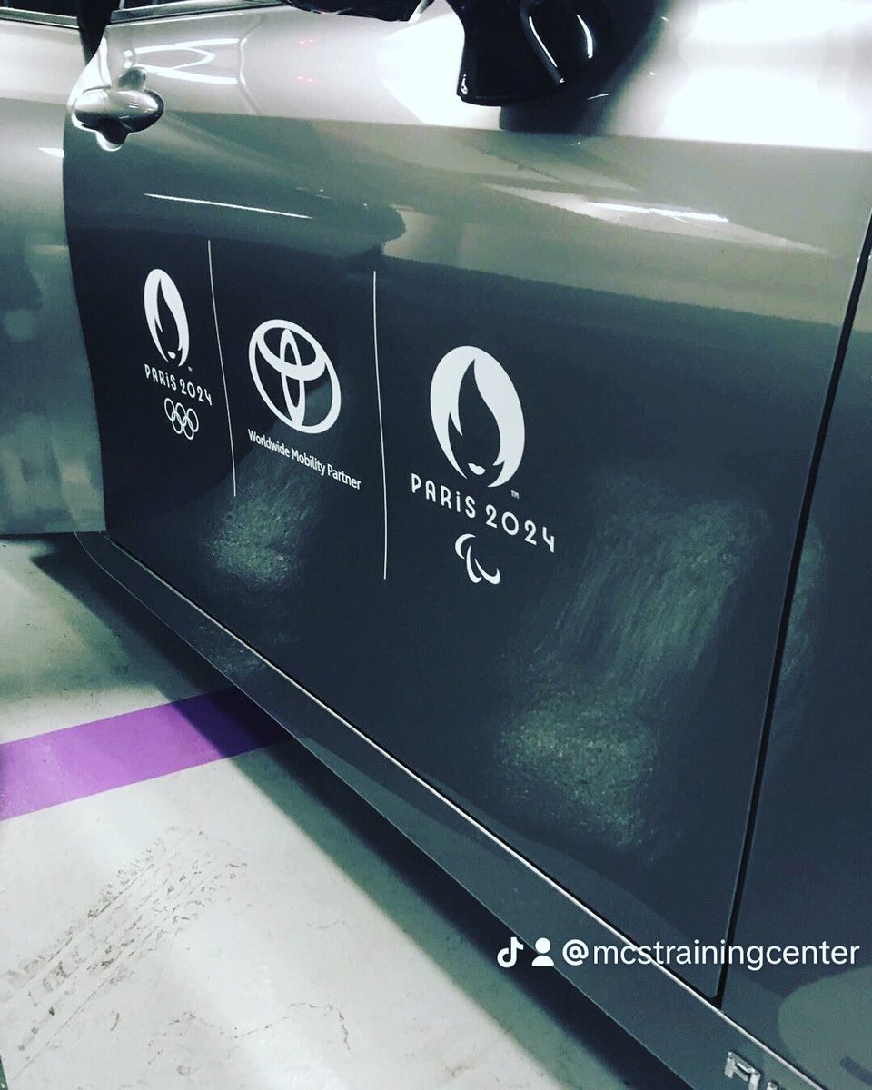 SecurityDriver1's tweet image. Nous adressons nos sincères remerciements à notre équipe du département transport mobilisée lors du lancement du compte à rebours des JO 2024.

367 jours restants jusqu&apos;à la cérémonie d&apos;ouverture des Jeux Olympiques de Paris 2024, le décompte officiel est désormais lancé.