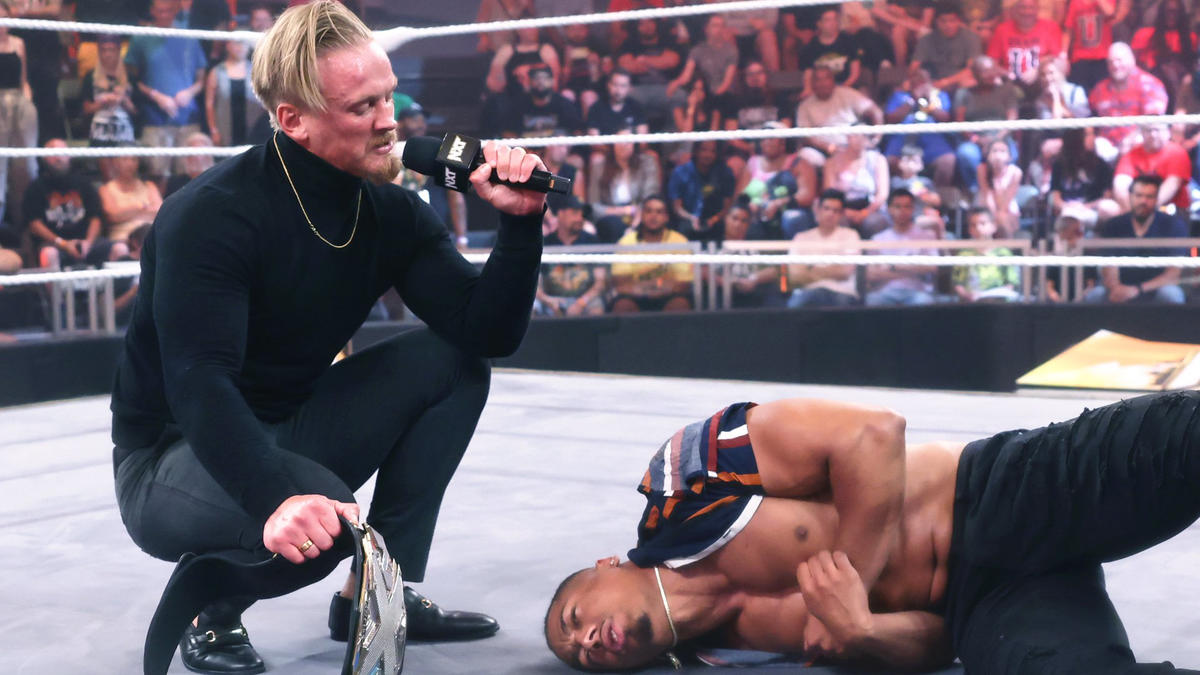 WobbleAndRock's tweet photo. #WWE's @UNBESIEGBAR_ZAR comments on why and how he manages pain in the ring

https://t.co/jksbr6zZvN

#NXTGAB 

@Wrestlesphere_ 
@spoorsy19 https://t.co/m37k1YXTsb