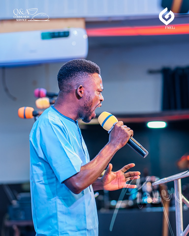 FMELi_ELE's tweet photo. Picture Excerpts from Prayer Session 🗣️🗣️🗣️
#QuestionandAnswerService
#FMELiCommunications https://t.co/gVVnwduZ1N