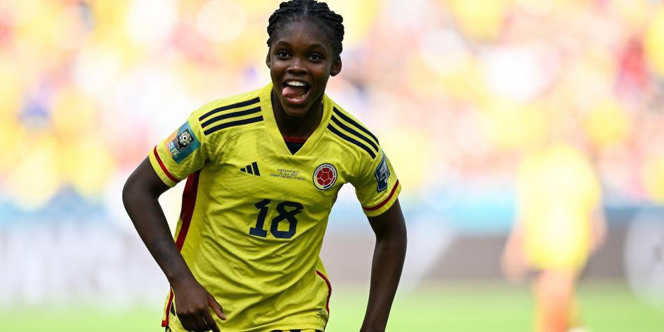 JARG_2001's tweet photo. Que tetra hp golazo hizo Linda Caicedo a la poderosa Alemania, con jugadita y al ángulo 👏🏼⚽️🇨🇴🔥
#lindacaicedo #colombia #FIFAWomensWorldCup2023 #seleccioncolombia #golazo https://t.co/QWOCeKO8v7