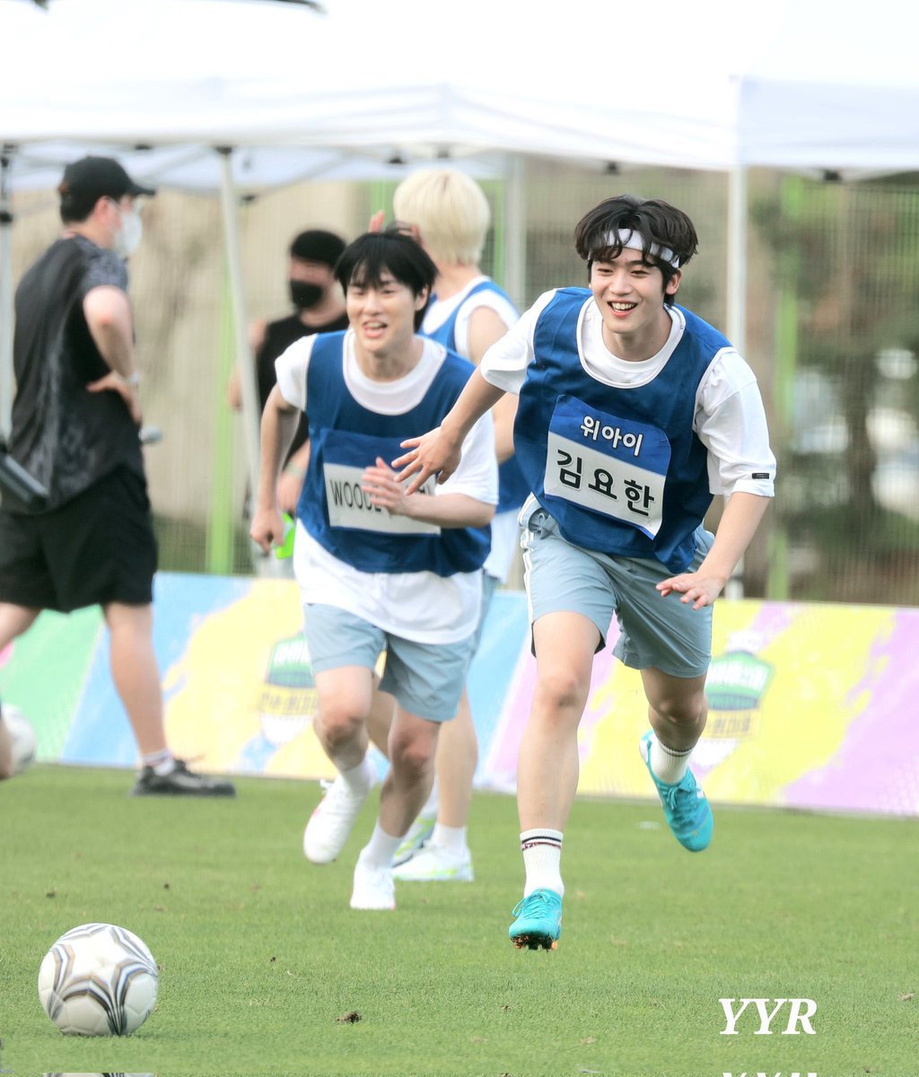 （・⊝・🦋) (@rixe___) on Twitter photo 