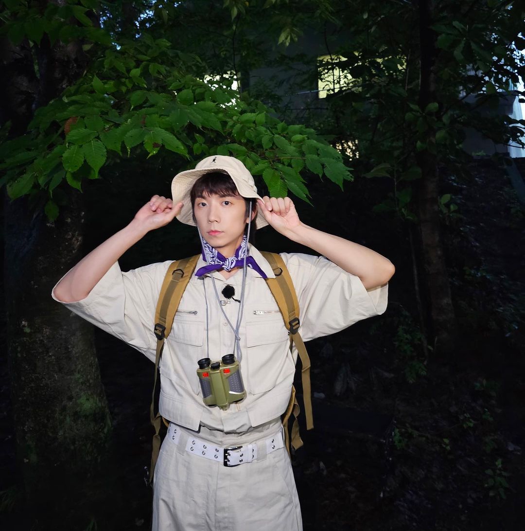 2pmalways's tweet photo. [2PM IG]
A scout leader and elementary student who was really really freaked out 🤠

#Among6thGraders #ThatIKnowOf #HeIs #TheCutest💙
https://t.co/Mng1kZ4wqU https://t.co/8V1vCwe8cM
