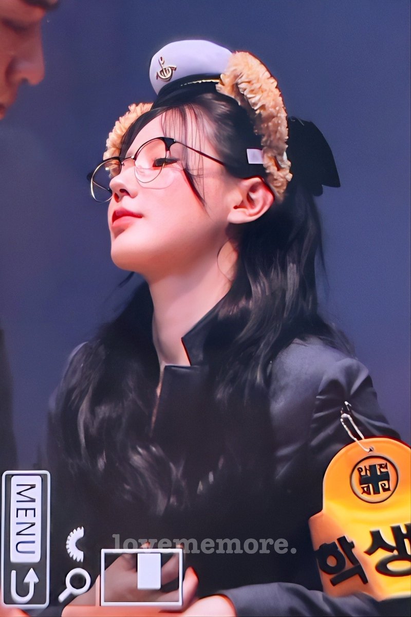 WHAT ABOUT MY SANITY CHO MIYEON??!