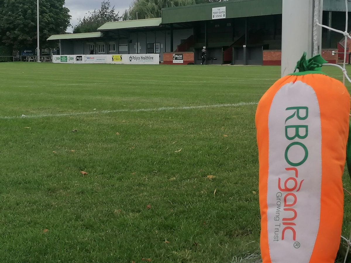 PeterBurrow1934's tweet photo. Little trip down to #AbbeyLawn the home of @BourneTownFC & @theposhwomen for todays #PreSeason game against @NorwichCityWFC #2pmKickOff @theposh @theurbanpenguin @nv_disco @RBOrganic https://t.co/es5DsilD5a