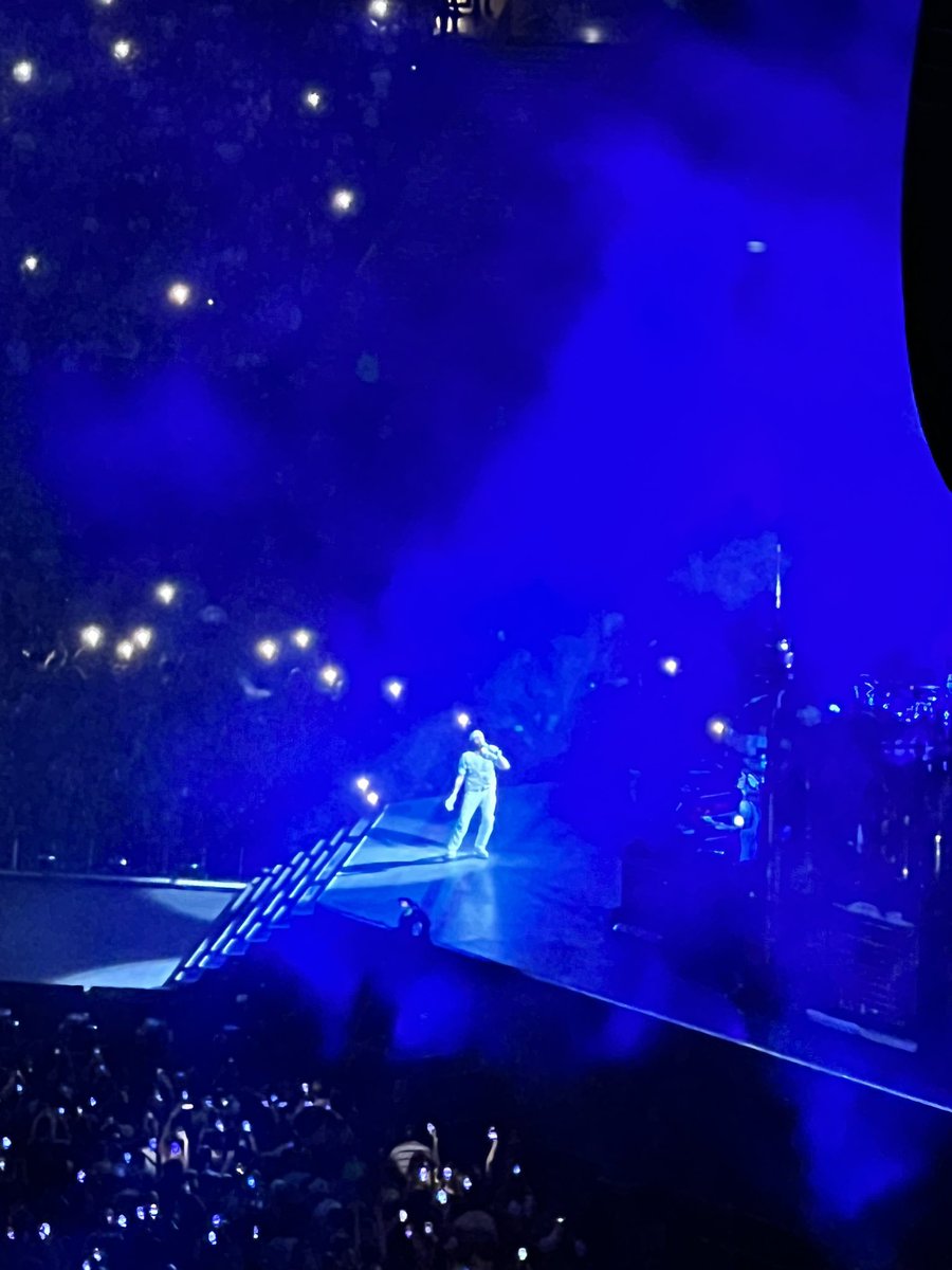 youtte's tweet image. My King @theweeknd 👑🥺 graved here ♥️
#StadedeFrance #TheWeeknd #TheWeekndParis #abeltesfaye #29juillet2023