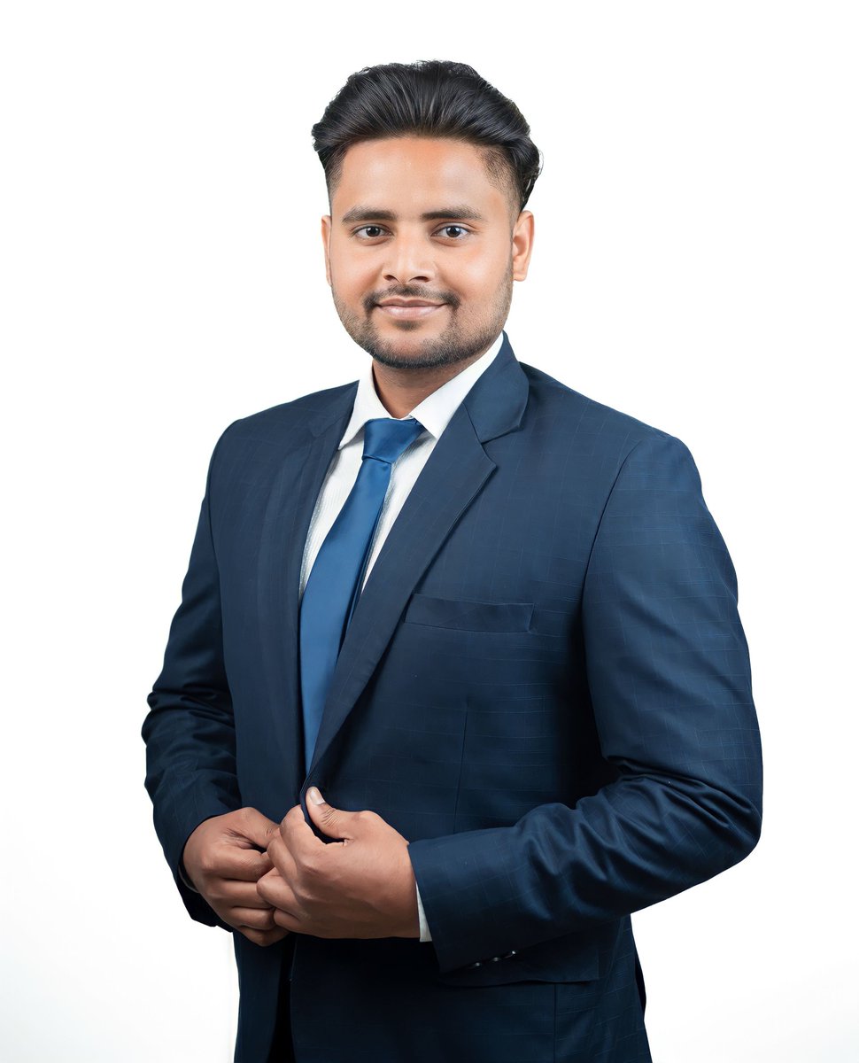 Glaminous's tweet photo. CEO (Chief executive officer)
DRx. Gaurav khanna (https://t.co/ZmE5mzmbBF , https://t.co/MKevjdkkxN) https://t.co/vCWgRFk3Dc