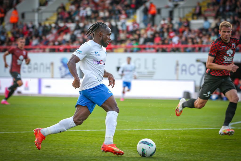 josephpaintsil_'s tweet photo. First 3๏ธโฃ points of the season โ
๐
ฐ๏ธ2๏ธโฃ
Letโs go๐๐ป #genkies
#JP https://t.co/pPlS5xCxIy