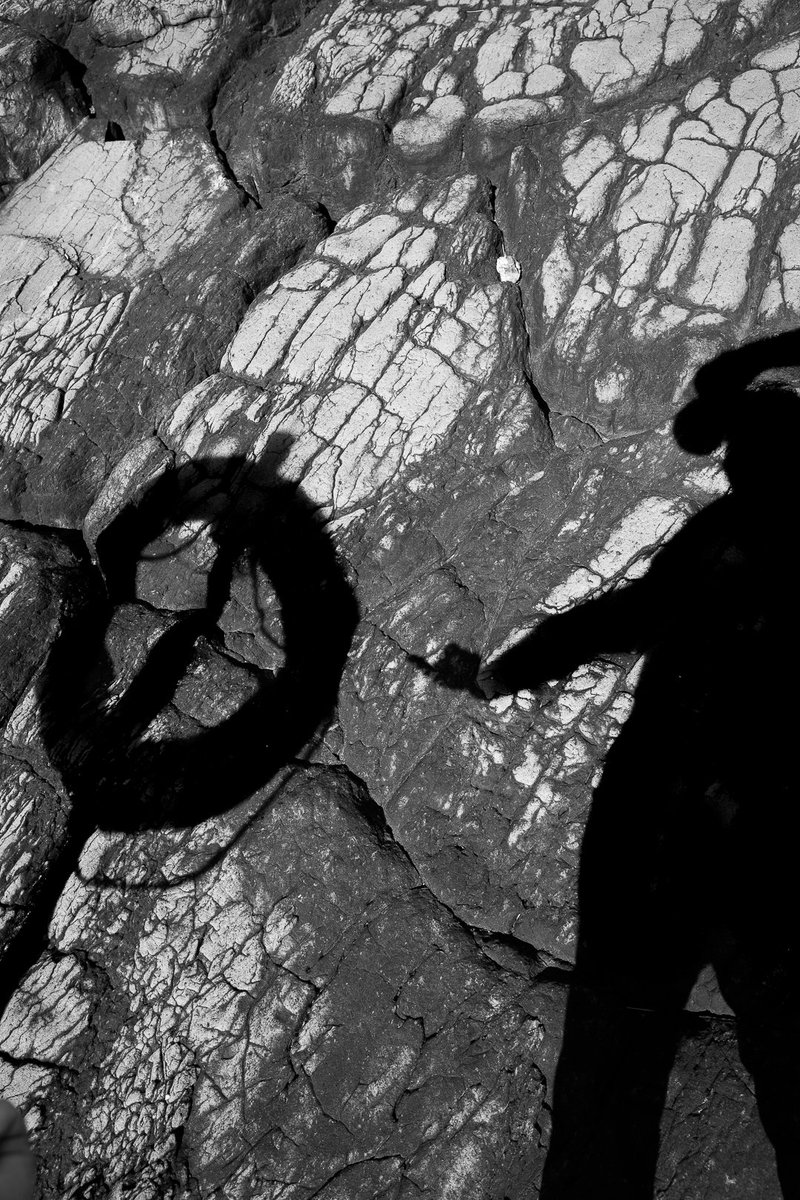 shiddy diddy shadow 🏮 
#Black #Shadow #Monochrome #Outdoors #Sunlight #CloseUp #HighAngleView #Darkness #Textured