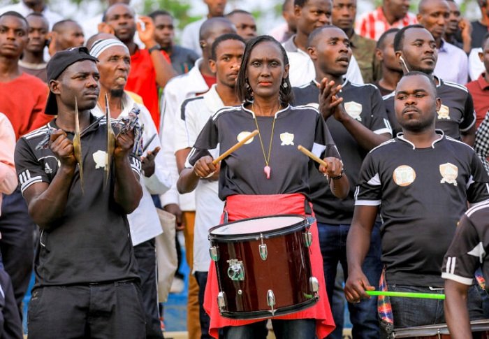 onlinefanclubz2's tweet photo. None kuwa 30.07.2023 dufite igikorwa ngarukamwaka cyo gutegurira hamwe Sean nshya y'imikino tugiye kwinjiramo:

📍Umuhuro rusange uhuza abanyamuryango bose bacu

📍Kwakira abanyamuryango bashya binjizwa mu muryango wacu!

📍kunoza imifanire mishya izaranga iyi Season2023-2024 https://t.co/qAaHCMhPb0