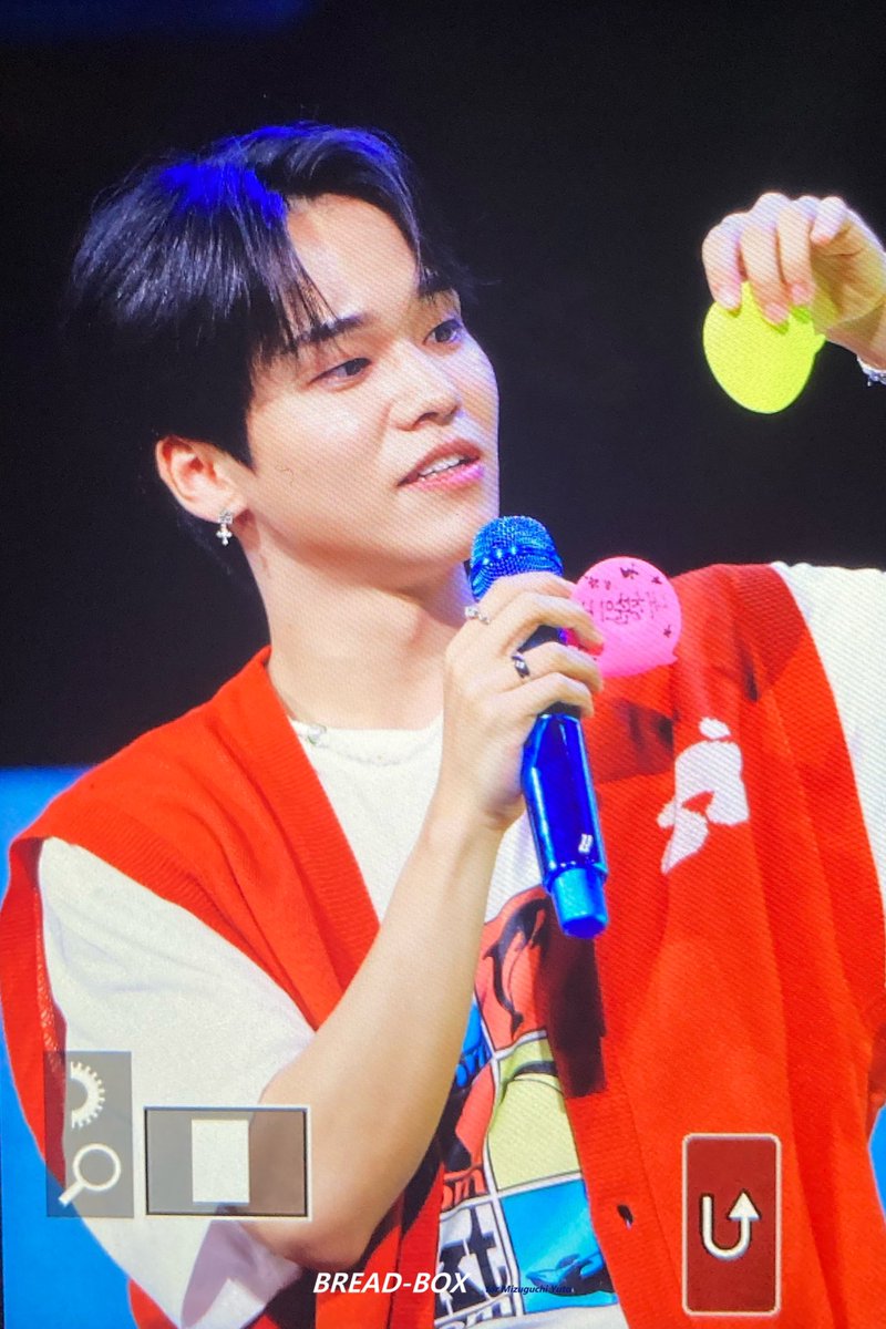 990316_breadbox's tweet photo. 230730 Preview
예뿌 오랜만! 🫶🏻
#유 #유토 #U #YUTO #온앤오프 #ONF #Bread_box @WM_ONOFF https://t.co/kIbytVhax5