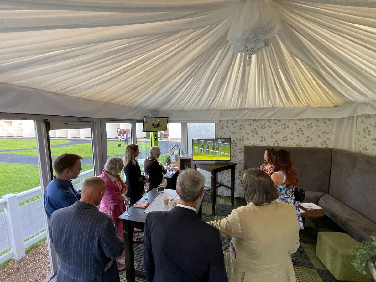 EdDunlopRacing's tweet photo. Fantastic afternoon @WindsorRaces for the Ed Dunlop Racing Club members with a winning Society Lion as the horses continue in good form this year. Congratulations go to all the racing club members and the hard working team at home #societylion #windsorracecourse https://t.co/tfMqUiE4k5