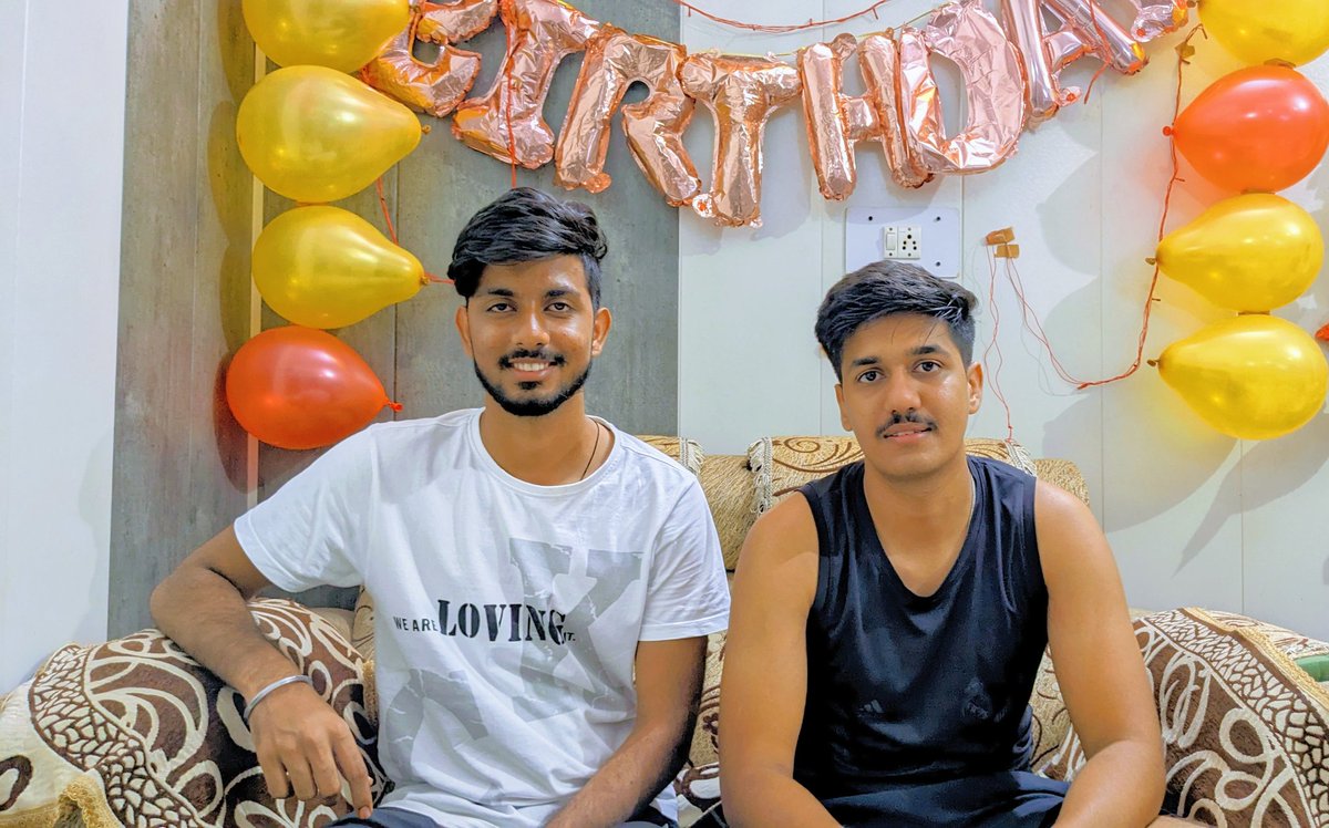 arjunya11914223's tweet photo. Jigri ❤️ https://t.co/ziUS9USUMn
