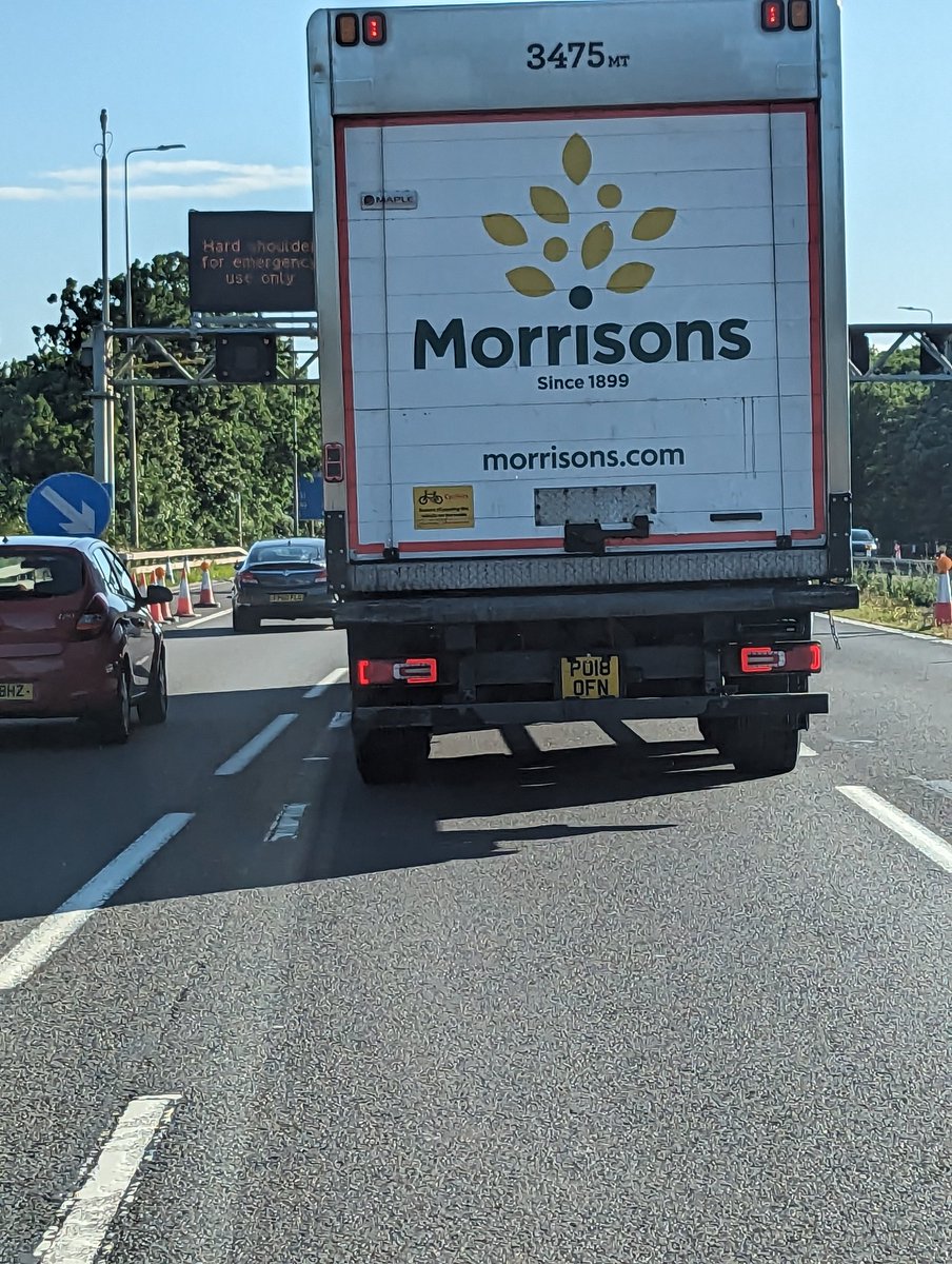 Physicsadam's tweet photo. @Morrisons Hello, just been undertaken and pulled out on by this lorry on the M42.
😐 https://t.co/is3Qe6TBTE