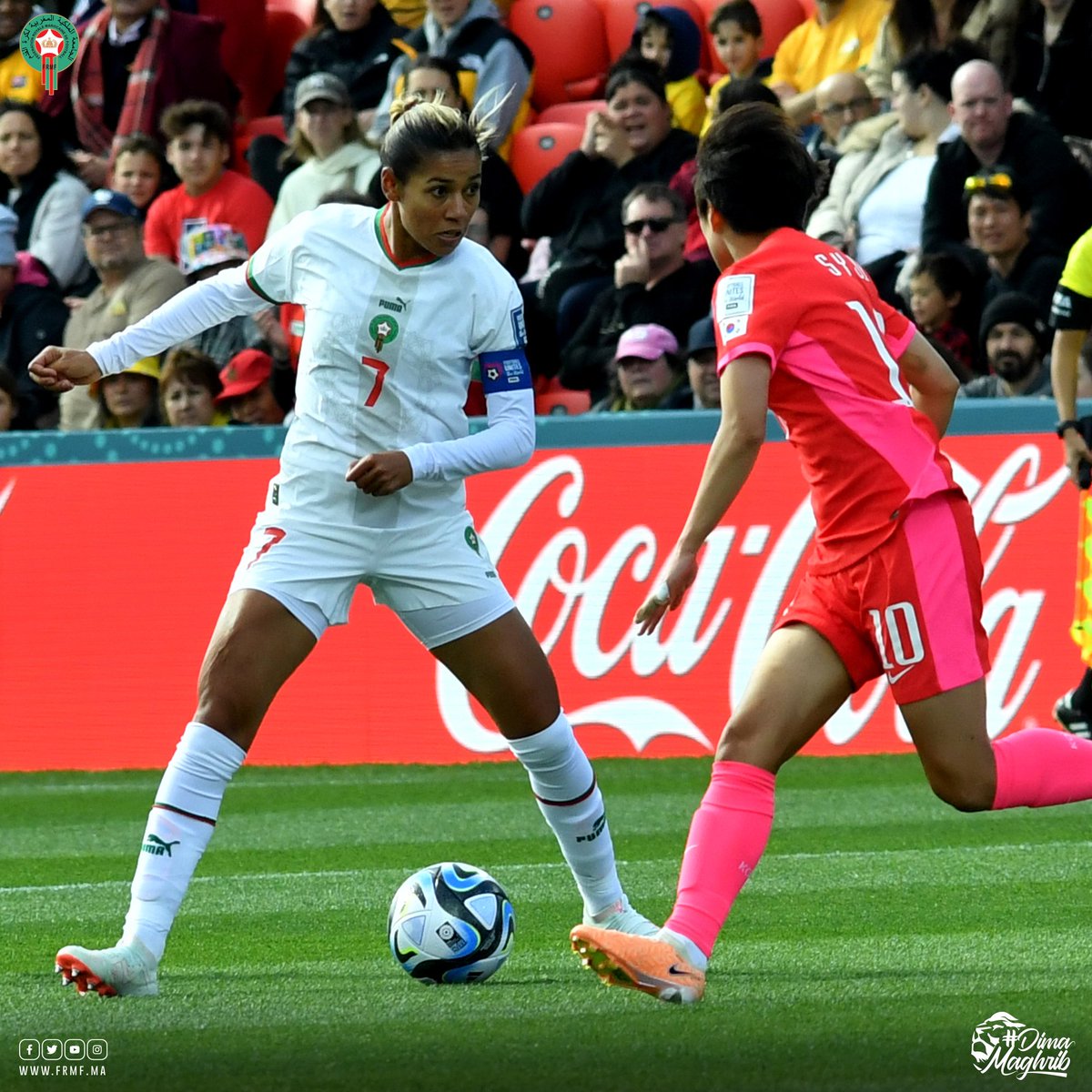 EnMaroc's tweet photo. صور فوز منتخبنا الوطني النسوي أمام منتخب كوريا الجنوبية 💪🏻

📷 Big moments of our Women's National Team’s win against South Korea 🇰🇷

#DimaMaghrib 🇲🇦 #OneGameOneFamily #AtlasLionesses https://t.co/Ie04BoITyG