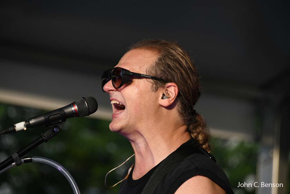 joevitalejr's tweet photo. Ravenwood at Lock 3 Amphitheater on July 21st, 2023 in Akron, Ohio Photography by John C Benson

#joevitalejr #ravenwood #lock3 #rockband https://t.co/wqr7TQUWeh