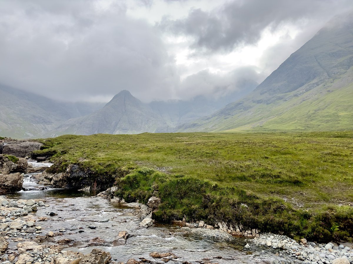 dirk_wartenberg's tweet photo. Fairy Pools. Isle of Skye. 📸🏴󠁧󠁢󠁳󠁣󠁴󠁿 https://t.co/0JohmgCq7Q
