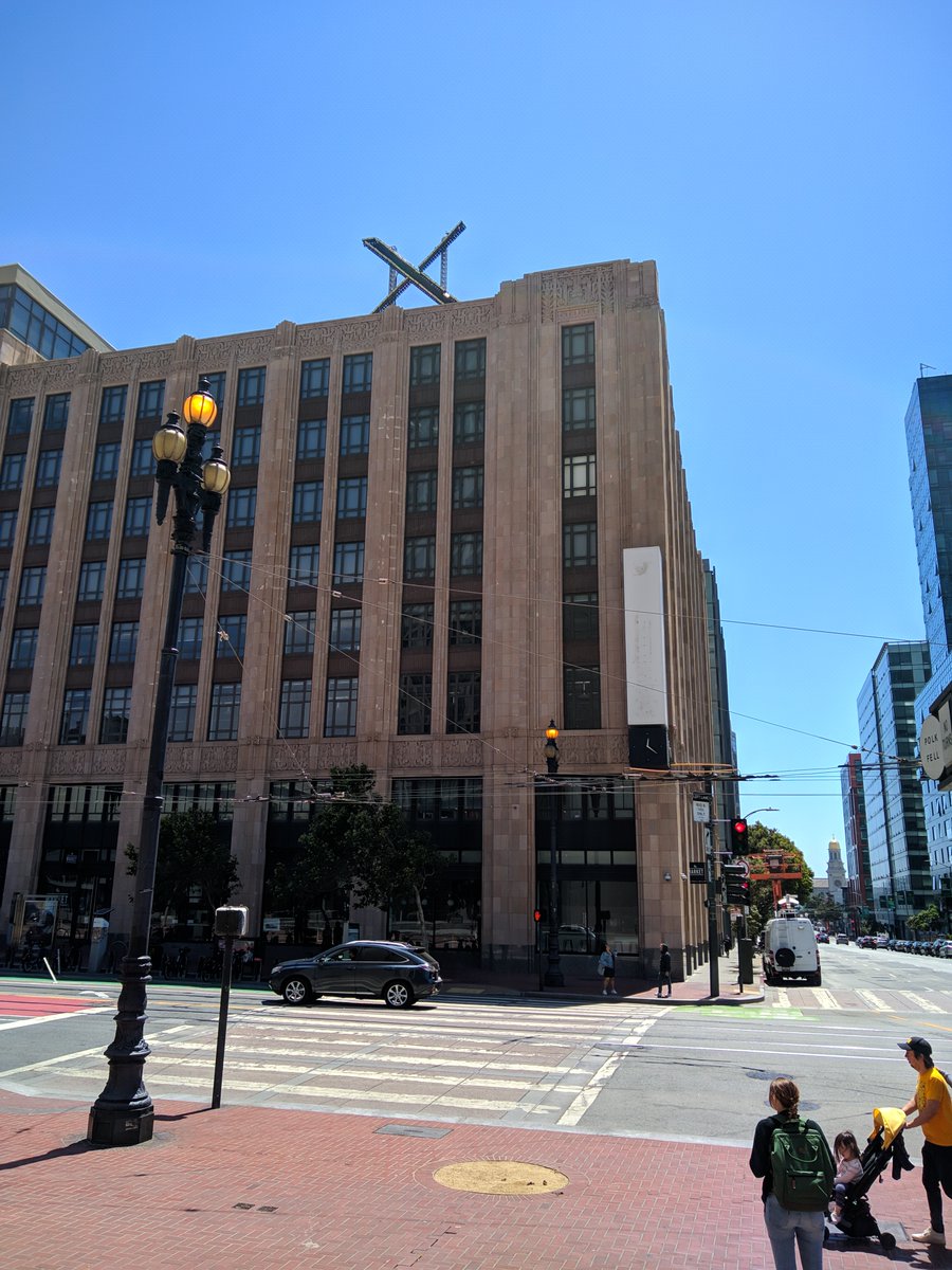 Peter Mui tweet media