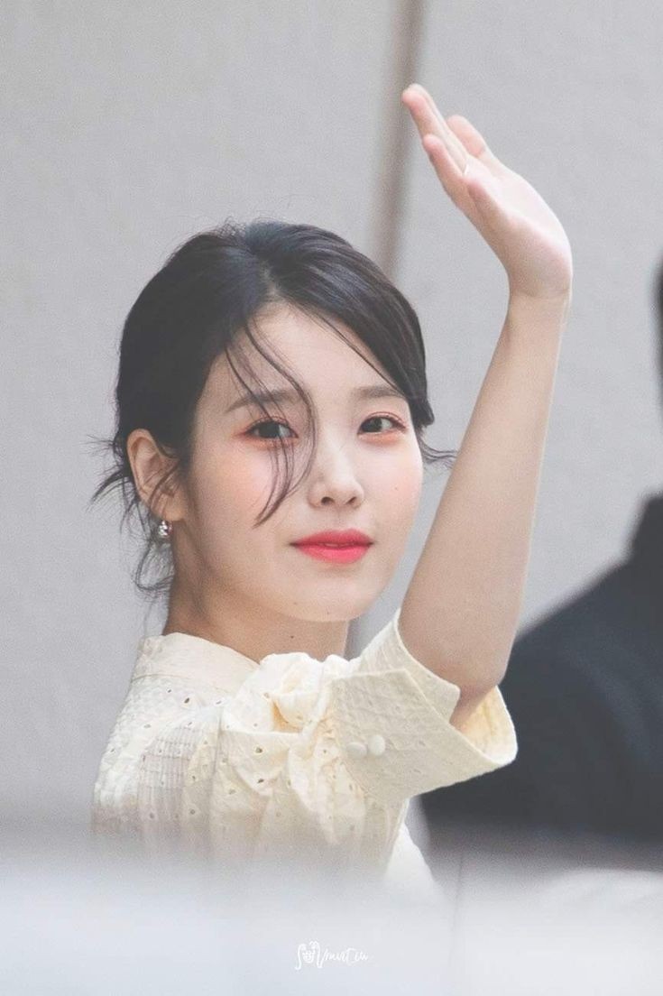 iumochi_'s tweet photo. #IU #아이유 #이지은 https://t.co/F1picYLBnQ