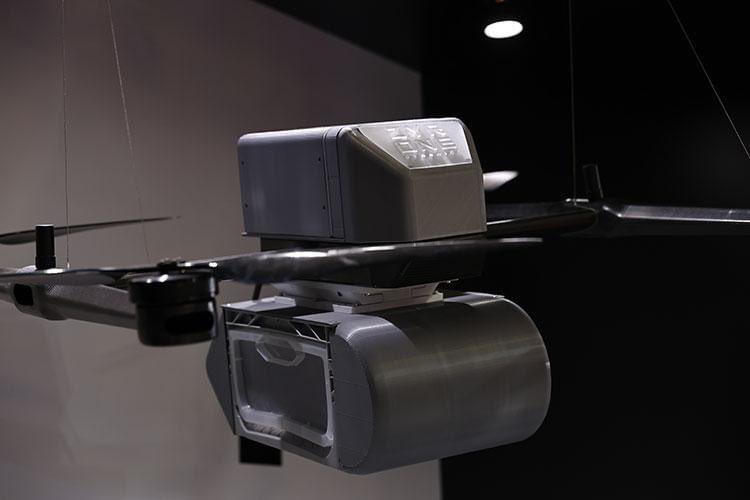 SaRamazanoglu's tweet image. Kargo #İHA ilk yükünü güvenlik güçleri için taşıyacak

• Zyrone Dynamics'in #ZCOM İHA'sı, bu yıl güvenlik güçlerinin kullanımına sunulacak
• Farklı versiyonu Hindistan'da sivil amaçlı kargo taşıyacak
• Malezya Havayolları ile de görüşülüyor