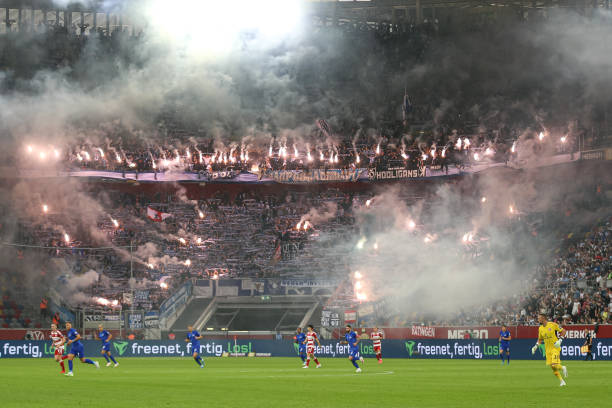 101ULTRAS tweet picture