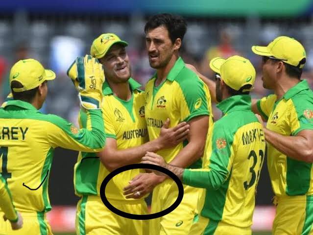 sgulrez1's tweet photo. @gilly381 U were also cheater using squash ball in  gloves same as starc using starp or tap for finger to control the ball and game. U aussies always a cheater don't play a gentleman's game Aussies deserve to be booed https://t.co/MBXWbiuspP