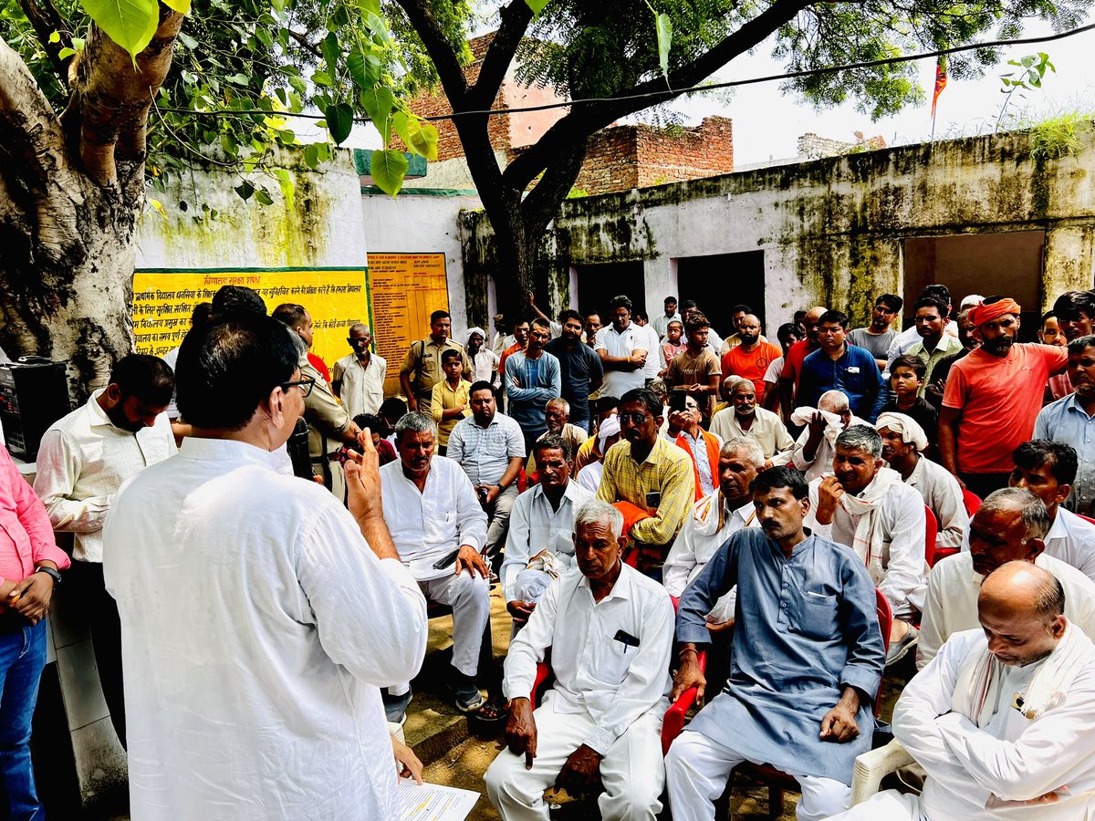 12SachinPradhan's tweet photo. वृक्षारोपण एक महत्वपूर्ण सामाजिक और पर्यावरणीय अभियान है, जो हमारे समृद्ध भविष्य के लिए एक महत्वपूर्ण कदम है। हम सभी सहयोग करके हरियाली को बढ़ाने में योगदान दें।
वृक्षारोपण #प्राथमिक विद्यालय धनसिया 
#Plantaion #Jewarassembly #MLAJewar @indiaG20_2023 https://t.co/Xl1Djxc3lB