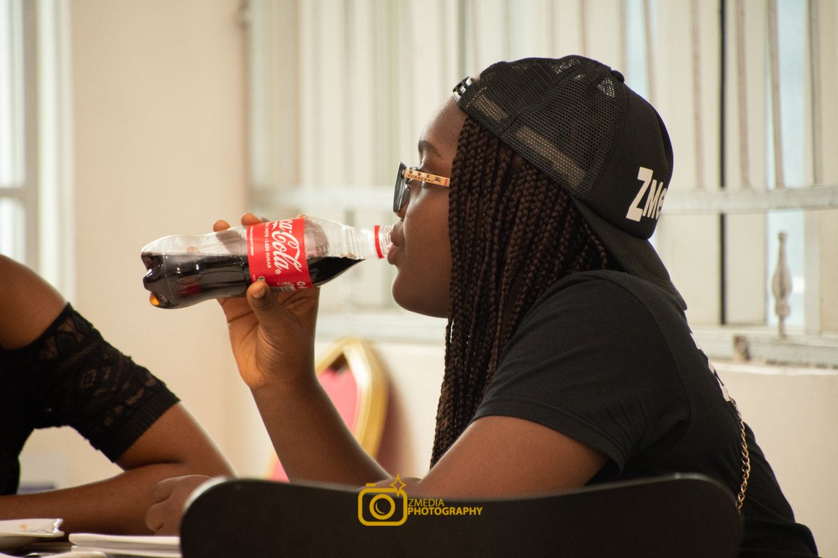 Belladejewel's tweet photo. Stoping by to take a bottle of coke @CocaCola_NG before heading to Church @zhouseintl ,it is a good way to start my day.🔥🔥 #CashExplosion #CE2023 https://t.co/7ZULYf9qOm